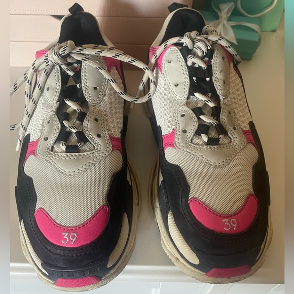 SOLD - Picture 6 of 16